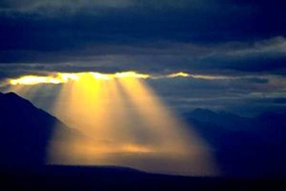 BÓNG ĐÊM KHÔNG TỰ MẤT ĐI